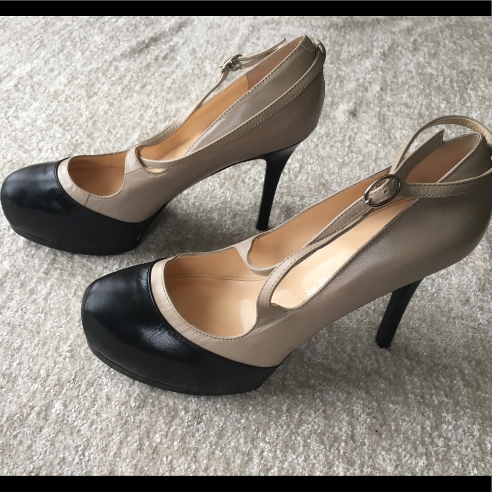 Marc fisher strappy platform pumps. Tan black. 7.5